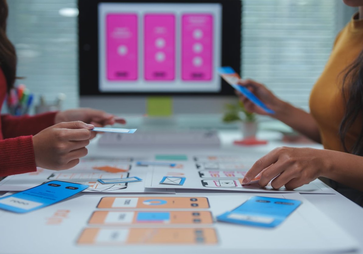 How to Design a Logo for a Small Business: Step-by-Step Process